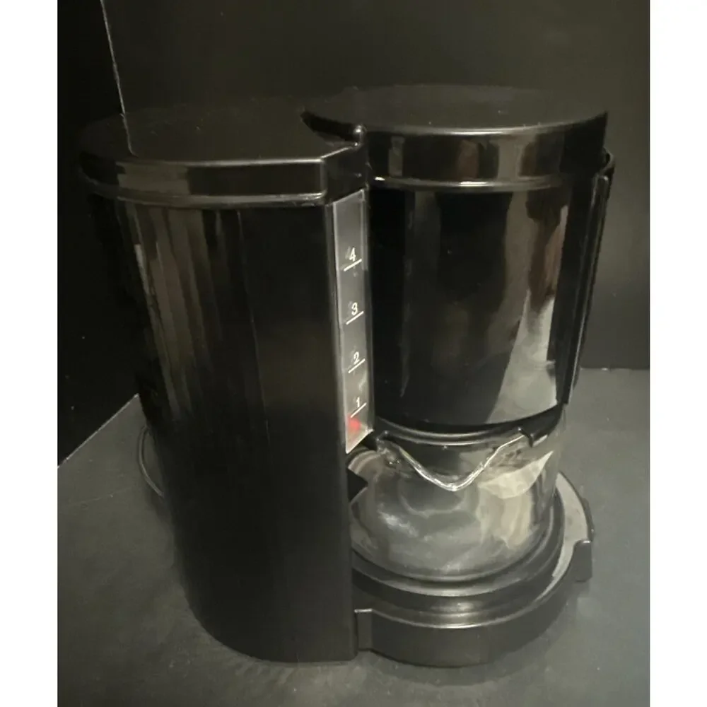 Braun Aromaster 4 Cup Black Coffee Maker Filter KF12B 3075 Tested